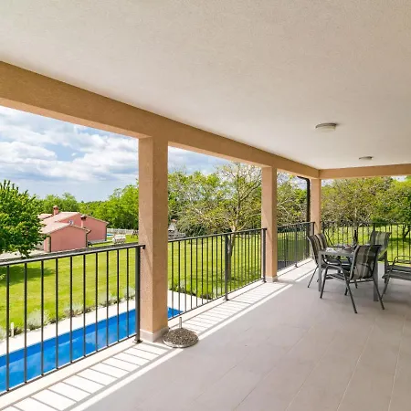 Holiday home Marina - Lbn411 By Interhome