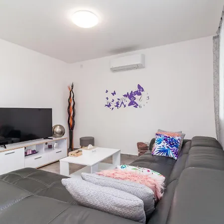 Marina - Lbn411 By Interhome * Labin (Istria)