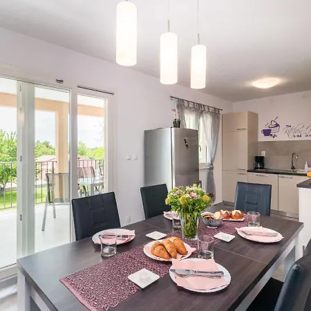 Vakantiehuis Marina By Interhome *